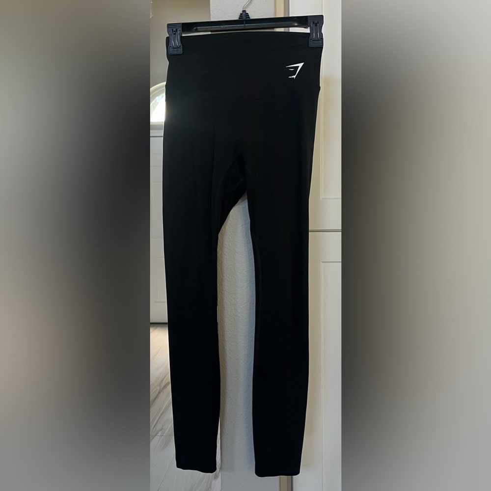 Black Gymshark Leggings XS